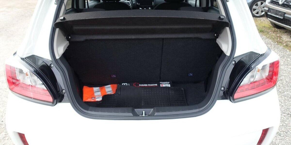 Mitsubishi Space Star Select+ Kamera Alu WR Sitzh. DAB 1. Han 21.600 km 12.950 &euro; Neumarkt/OPf 92318