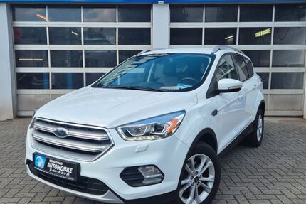 Ford Kuga 124.000 km 8.999 &euro; Osnabrück 49090