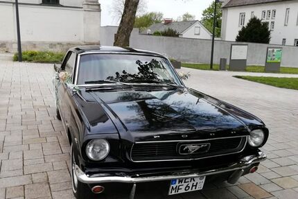 Ford Mustang 59.200 km 30.490 € Holzheim 89438
