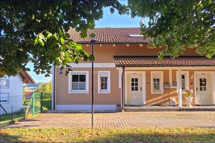 Miete Kauf - Doppelhaushälfte - Open House Event Freitag, 28. November 2025 - 14:00 bis 16:00 Uhr Peter-Rosegger-Straße 5a in 9414 Kößlarn 10 zimmer