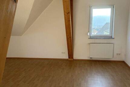Komfortable, gehobene 2-Zimmer Küche und Bad Wohnung im schönen Bischmisheim 2 zimmer