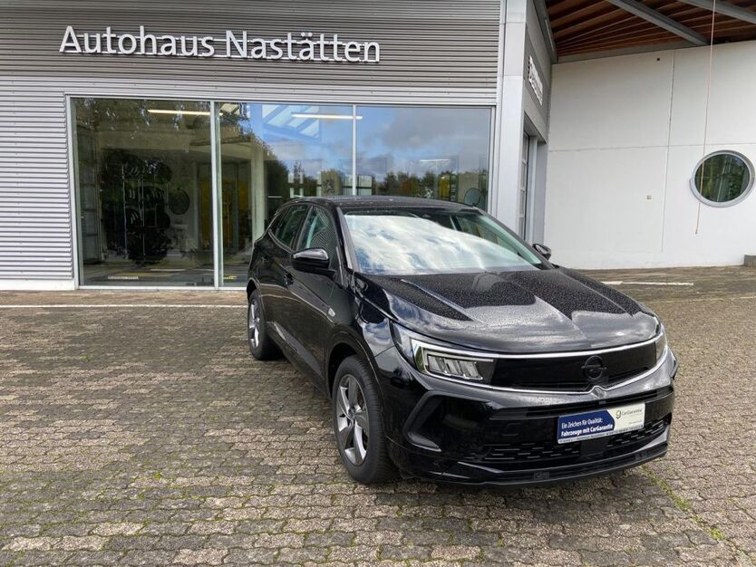 Opel Grandland (X) 18.638 km 24.950 € Nastätten 56355
