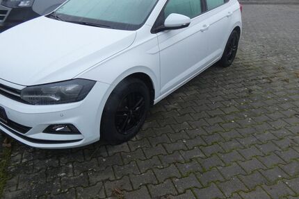 VW Polo 73.800 km 11.890 &euro; Herbrechtingen-Bolheim 89542