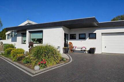 Haus Ganderkesee - 7 Zimmer, 198 m&sup2;, 594.800&euro; | Angebot:26443411