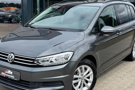 VW Touran 60.520 km 18.990 &euro; Bösel 26219