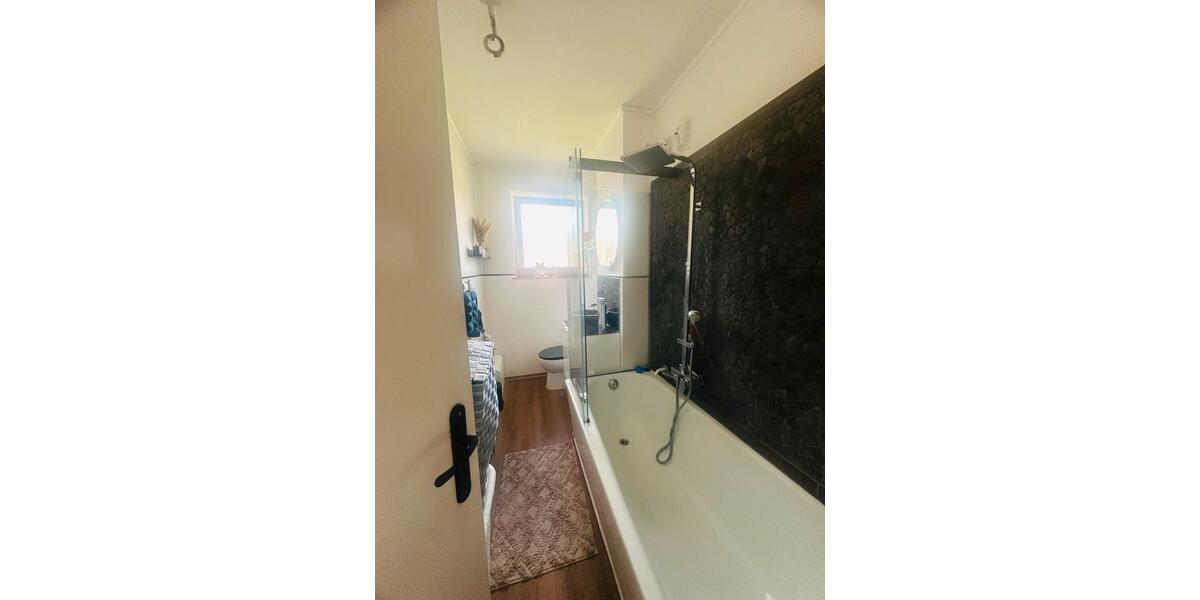 Etagenwohnung Nordenham - 3 Zimmer, 71 m&sup2;, 600&euro; | Angebot:26380872