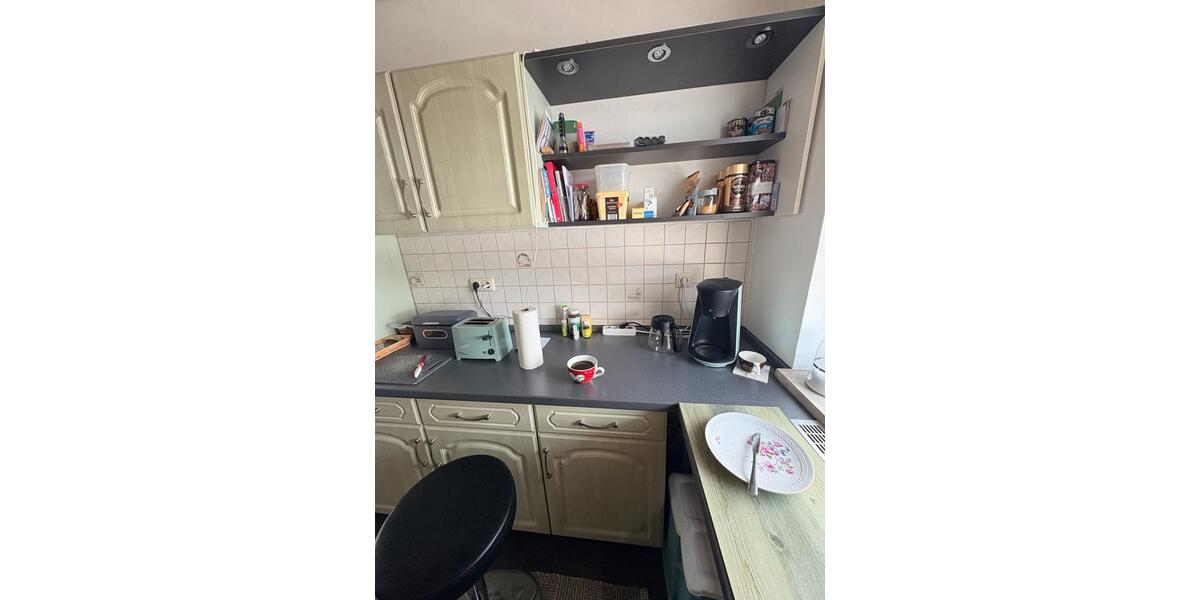 Dachgeschoßwohnung Weida - 2.5 Zimmer, 60 m&sup2;, 300&euro; | Angebot:25047677