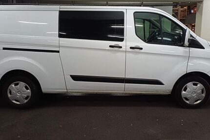 Ford Transit Custom 131.000 km 15.900 &euro; Esslingen am Neckar 73733