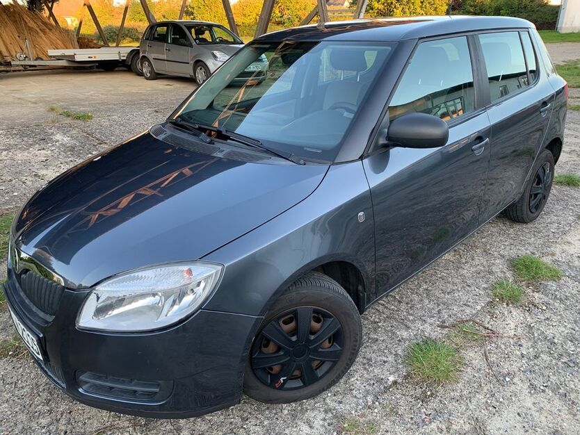 Skoda Fabia 179.987 km 2.750 € Wismar 23966