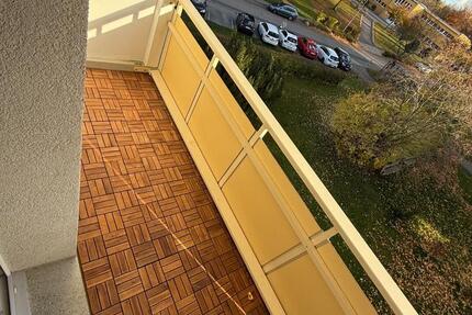 Wohnung Aue-Bad Schlema Bad Schlema - 3 Zimmer, 60 m&sup2;, 330&euro; | Angebot:26364510