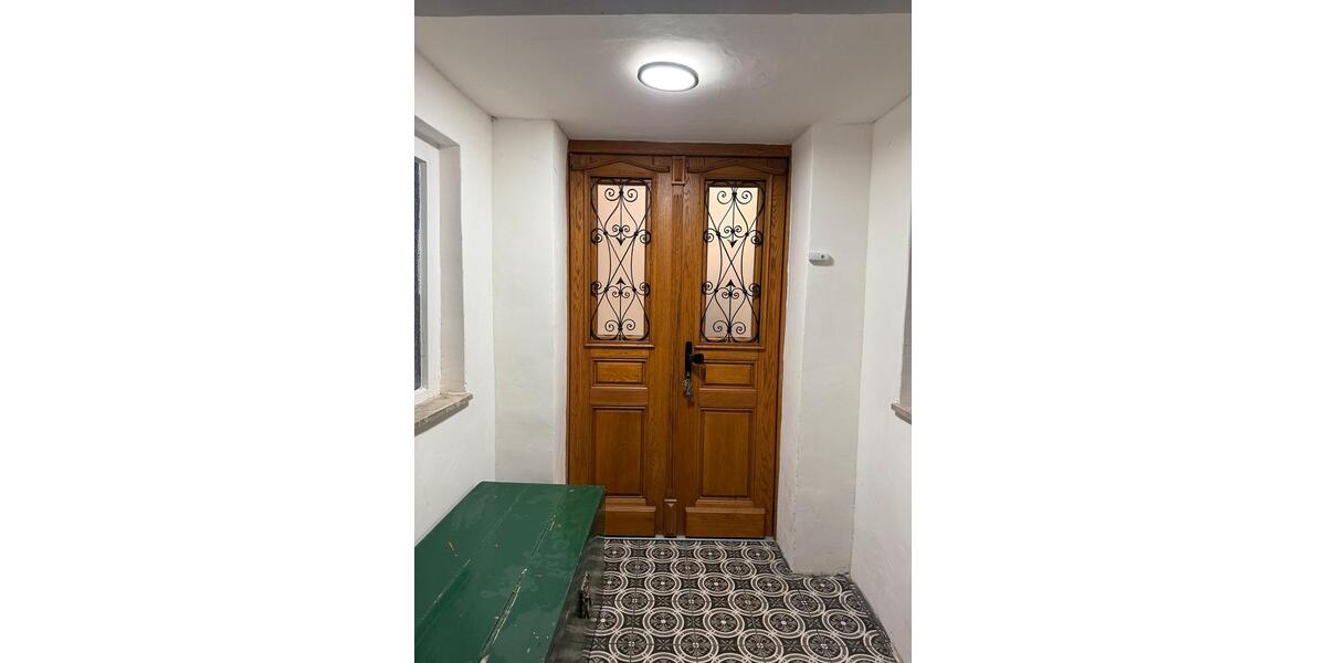 Einfamilienhaus Sinn - 5 Zimmer, 160 m&sup2;, 1.200&euro; | Angebot:23415451