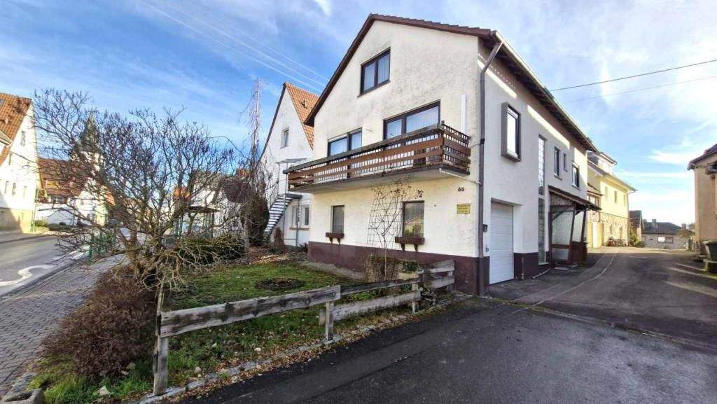 Einfamilienhaus mit 3 Wohneinheiten und zusätzlichem großen Gartengrundstück 8 zimmer