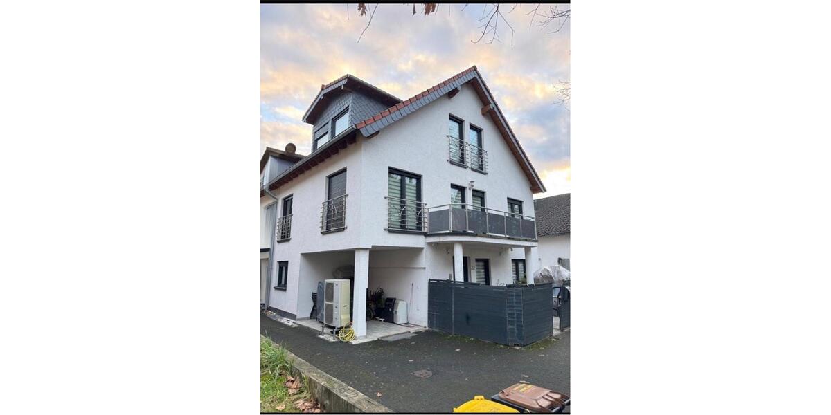 Einfamilienhaus Erkrath - 10 Zimmer, 158 m&sup2;, 749.000&euro; | Angebot:25250330