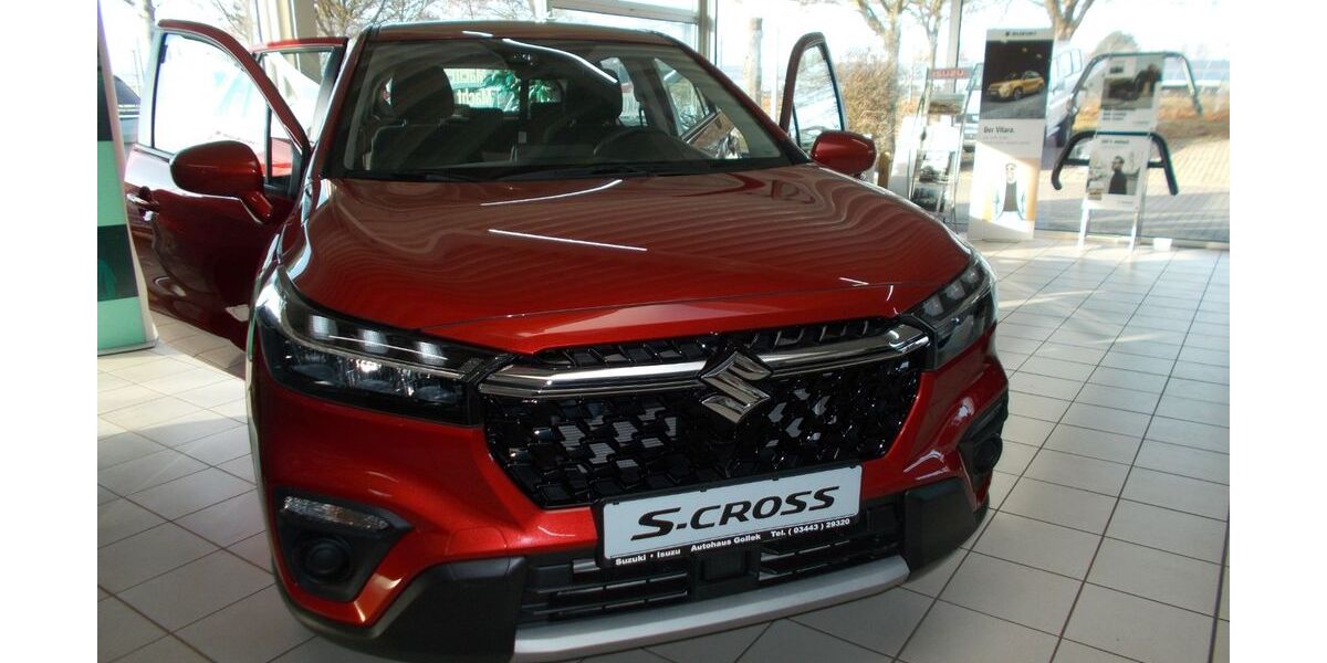 Suzuki (SX4) S-Cross 26.000 km 18.990 &euro; Weißenfels 06667