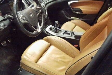 Opel Insignia 105.000 km 11.250 € Salzgitter 38239