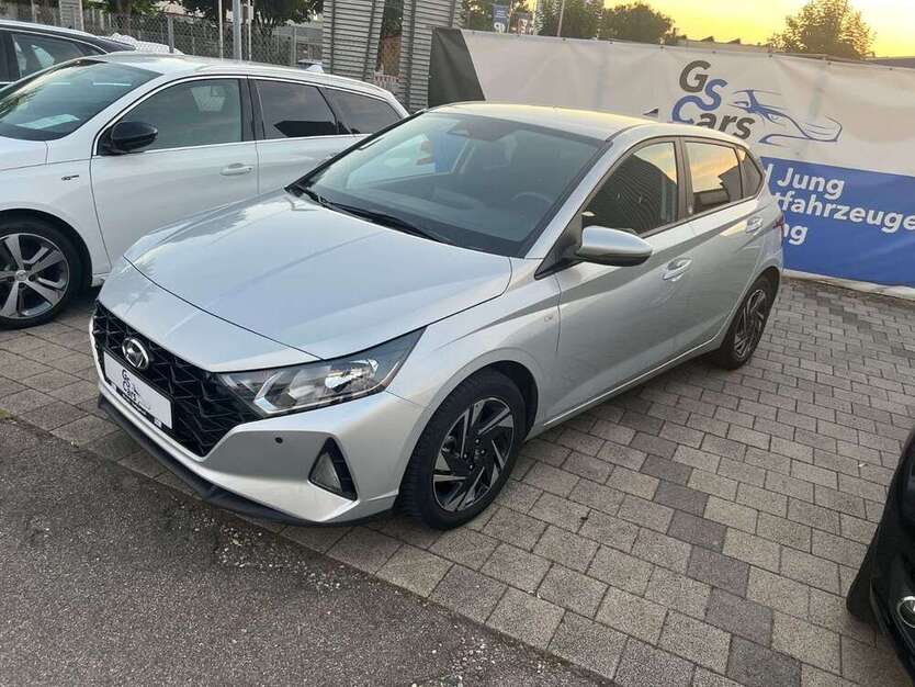 i20