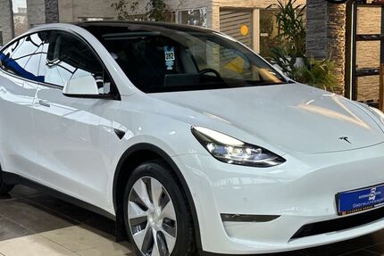 Tesla Model Y 54.820 km 33.000 &euro; Eitorf 53783