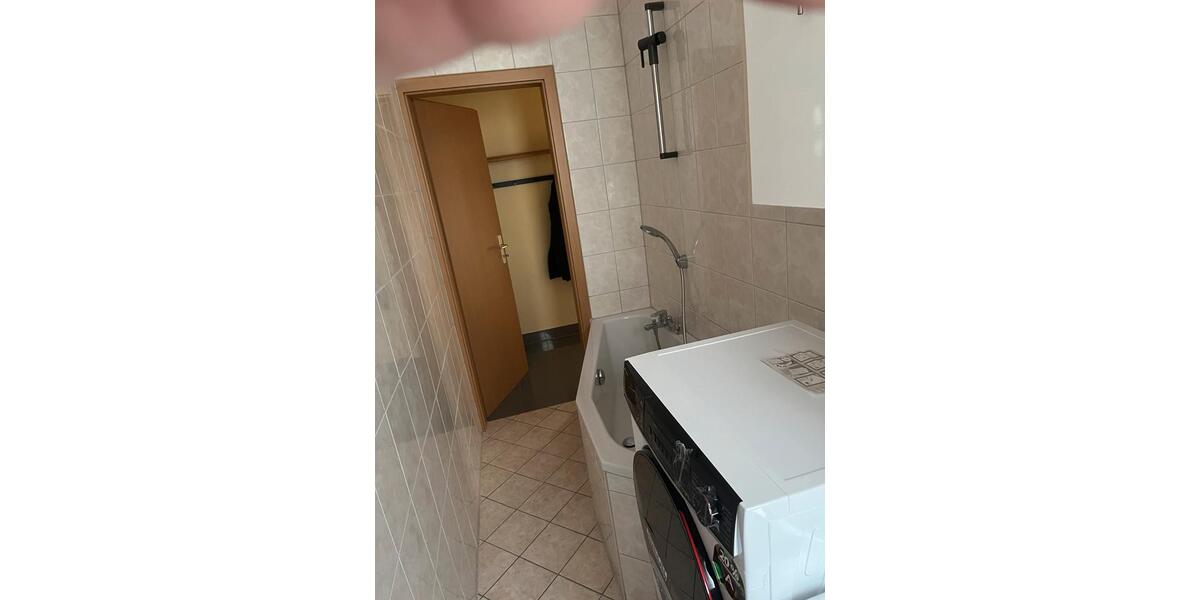 Etagenwohnung Erfurt Johannesplatz - 2 Zimmer, 50 m&sup2;, 600&euro; | Angebot:26393457