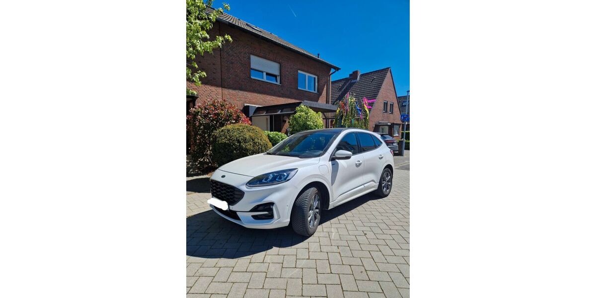 Ford Kuga 90.000 km 21.500 &euro; Bergheim 50129