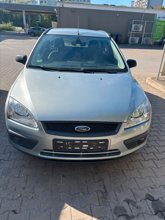 Ford Focus 179.080 km 2.199 € Erfurt 99089