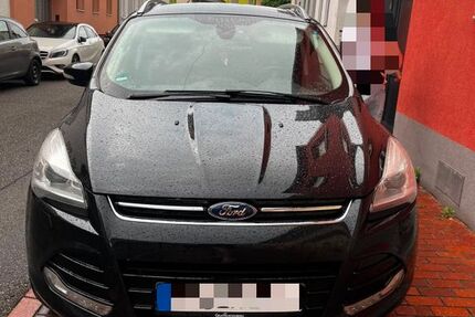 Ford Kuga 137.000 km 10.990 &euro; Philippsburg 76661