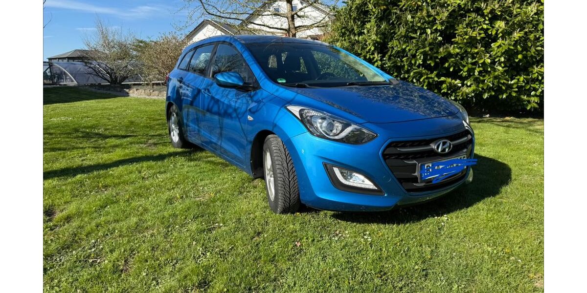 Hyundai i30 76.100 km 9.600 &euro; Schrobenhausen 86529