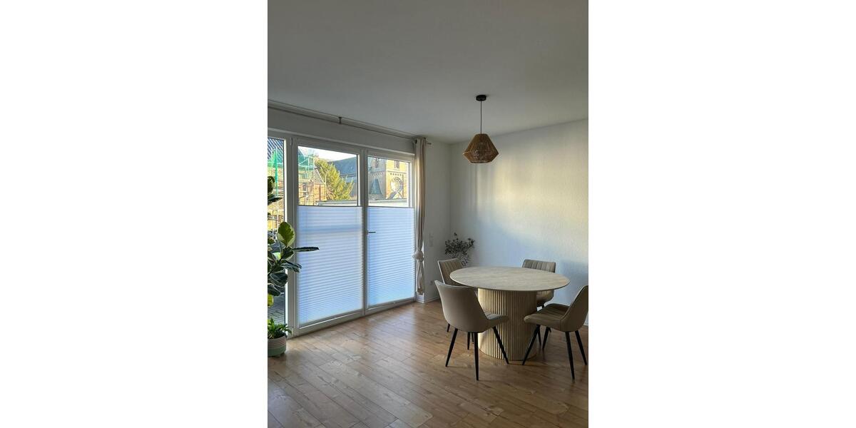 Reihenhaus Nörvenich - 3 Zimmer, 110 m&sup2;, 1.800&euro; | Angebot:25027195