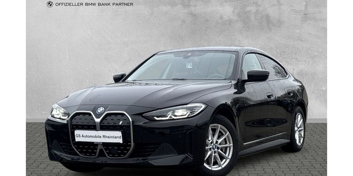 BMW i4 29.984 km 37.700 &euro; Krefeld 47809