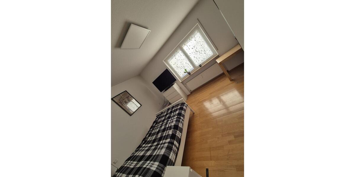 Erdgeschoßwohnung Saarbrücken St. Arnual - 2 Zimmer, 80 m&sup2;, 830&euro; | Angebot:26412249