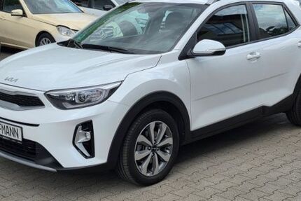 Kia Stonic 4.388 km 15.980 &euro; Dresden 01309