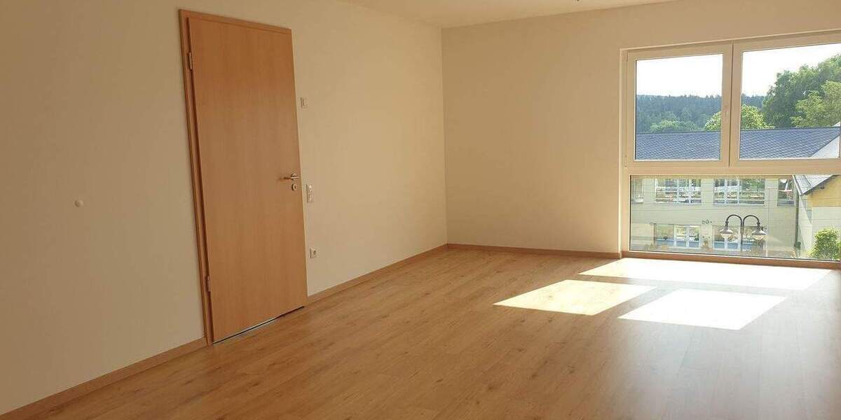 Etagenwohnung Grünhain-Beierfeld Grünhain - 3 Zimmer, 85 m&sup2;, 750&euro; | Angebot:24972285