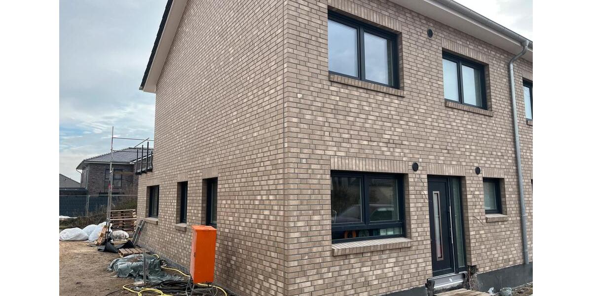 Reihenhaus Verden (Aller) - 4 Zimmer, 124 m&sup2;, 1.600&euro; | Angebot:26136078