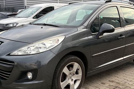 Peugeot 207 158.000 km 1.999 &euro; Eichenzell 36124