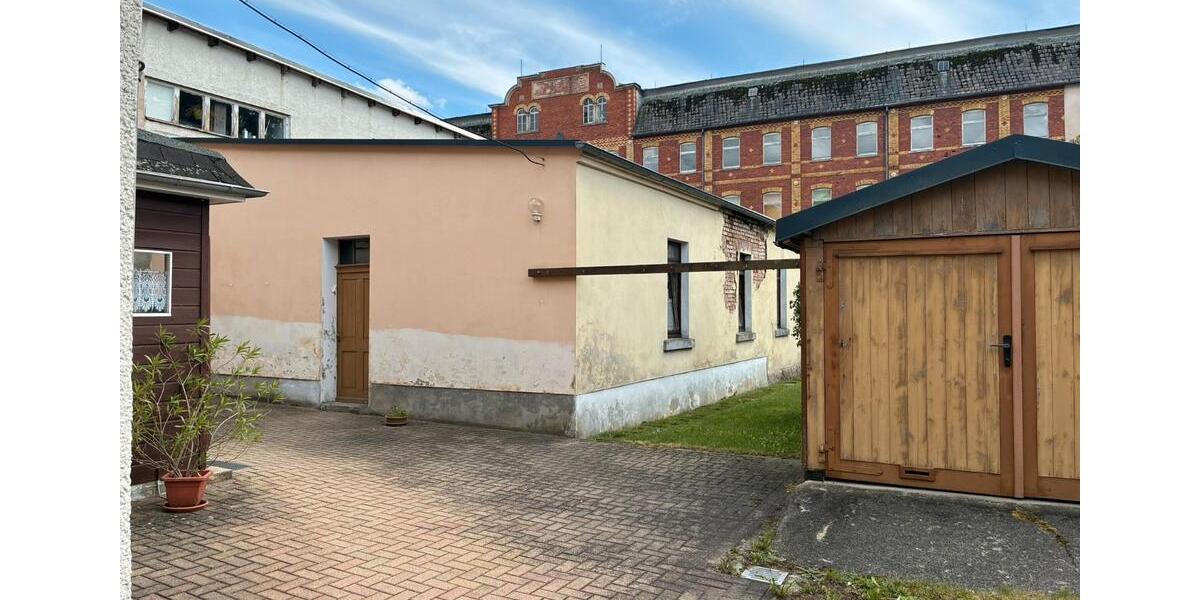 Doppelhaushälfte Rodewisch - 8 Zimmer, 104 m&sup2;, 70.000&euro; | Angebot:27436269