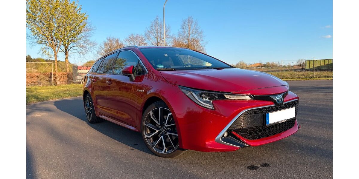 Toyota Corolla 93.000 km 23.250 &euro; Bitburg 54634