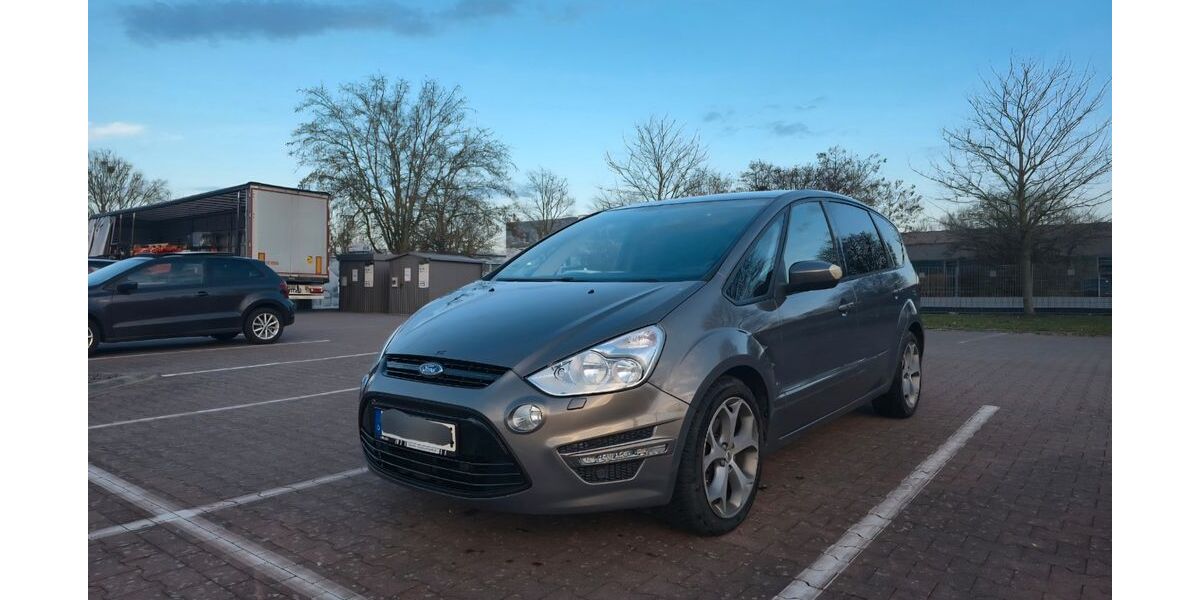 Ford S-Max 168.000 km 6.900 &euro; Krefeld 47803