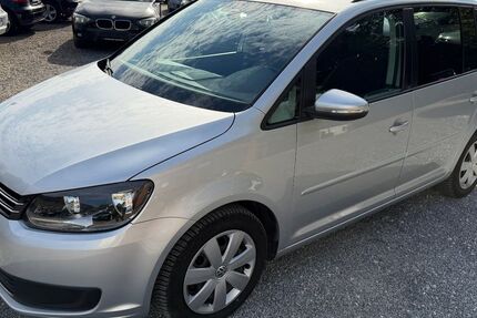 VW Touran 150.428 km 8.499 &euro; Bielefeld 33607