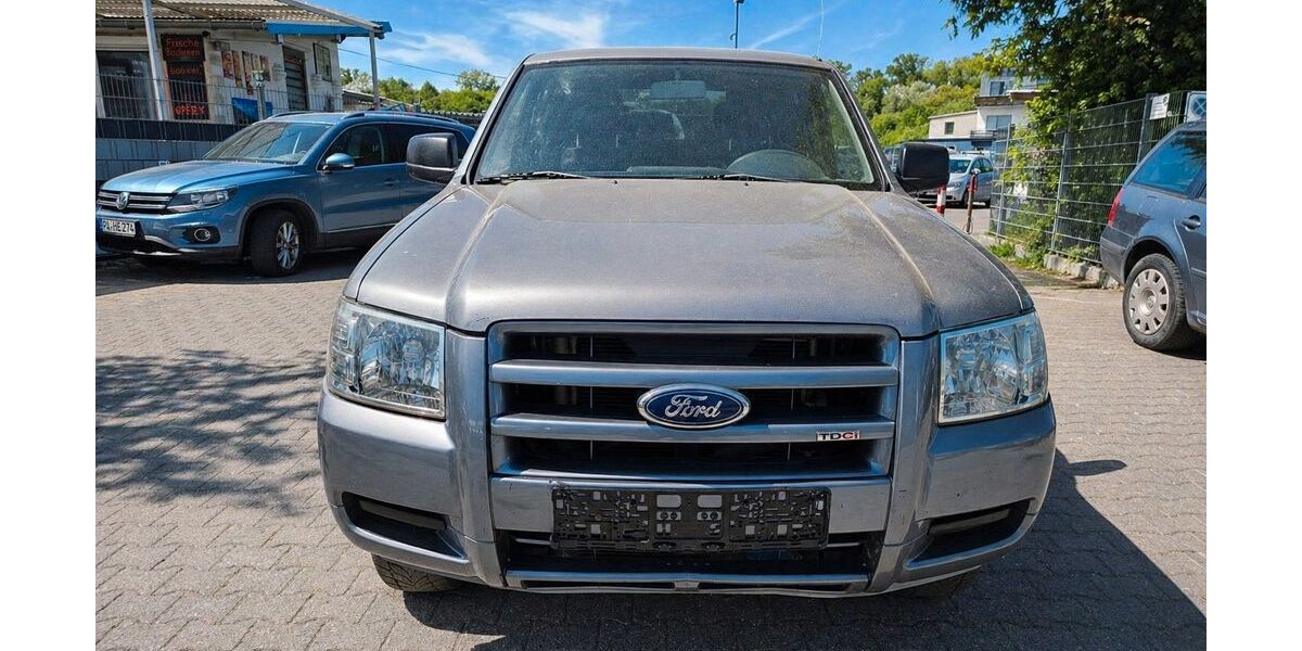 Ford Ranger 274.323 km 3.950 &euro; Freiburg 79108