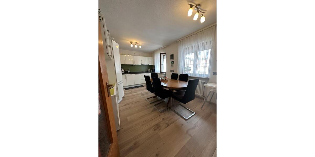 Etagenwohnung Emmendingen - 3 Zimmer, 90 m&sup2;, 342.000&euro; | Angebot:26124316