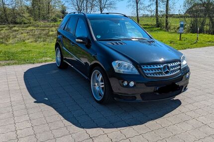 Mercedes-Benz ML 320 177.000 km 12.000 &euro; Neuschoo 26487