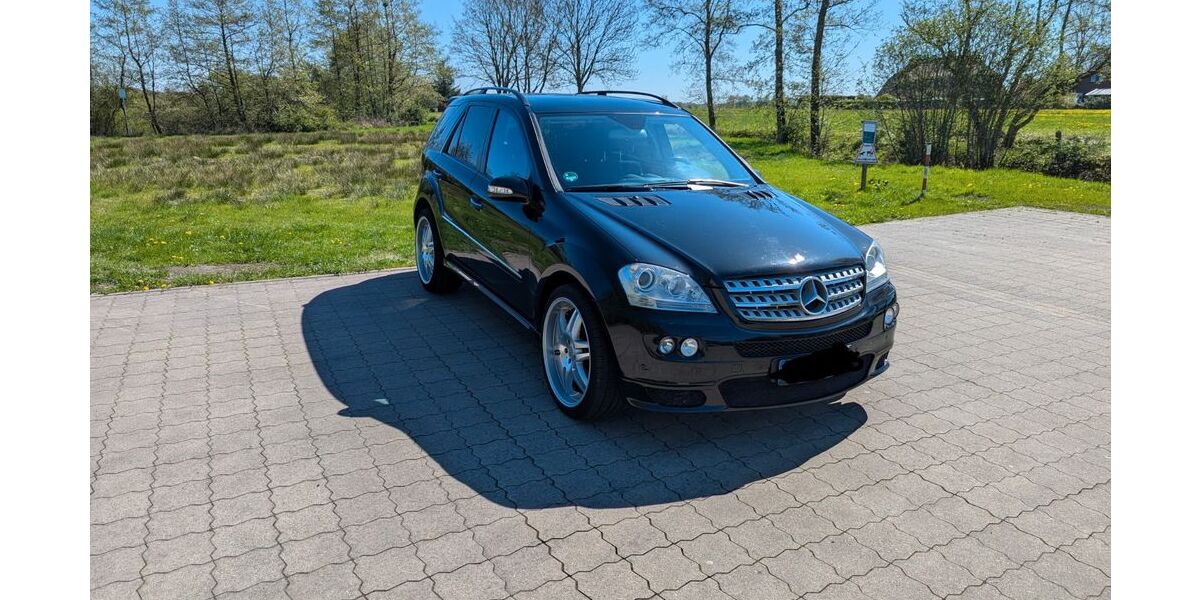 Mercedes-Benz ML 320 177.000 km 12.000 &euro; Neuschoo 26487