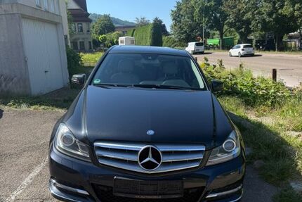 Mercedes-Benz 350 174.000 km 12.500 &euro; Tuttlingen 78532