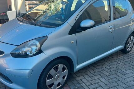 Toyota Aygo (X) 135.000 km 2.999 &euro; Dresden 01139