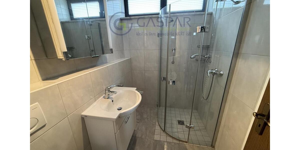 Wärmepumpe, Photovoltaik, Wallbox, Einbauküche und noch mehr in Lendersdorf 4 zimmer