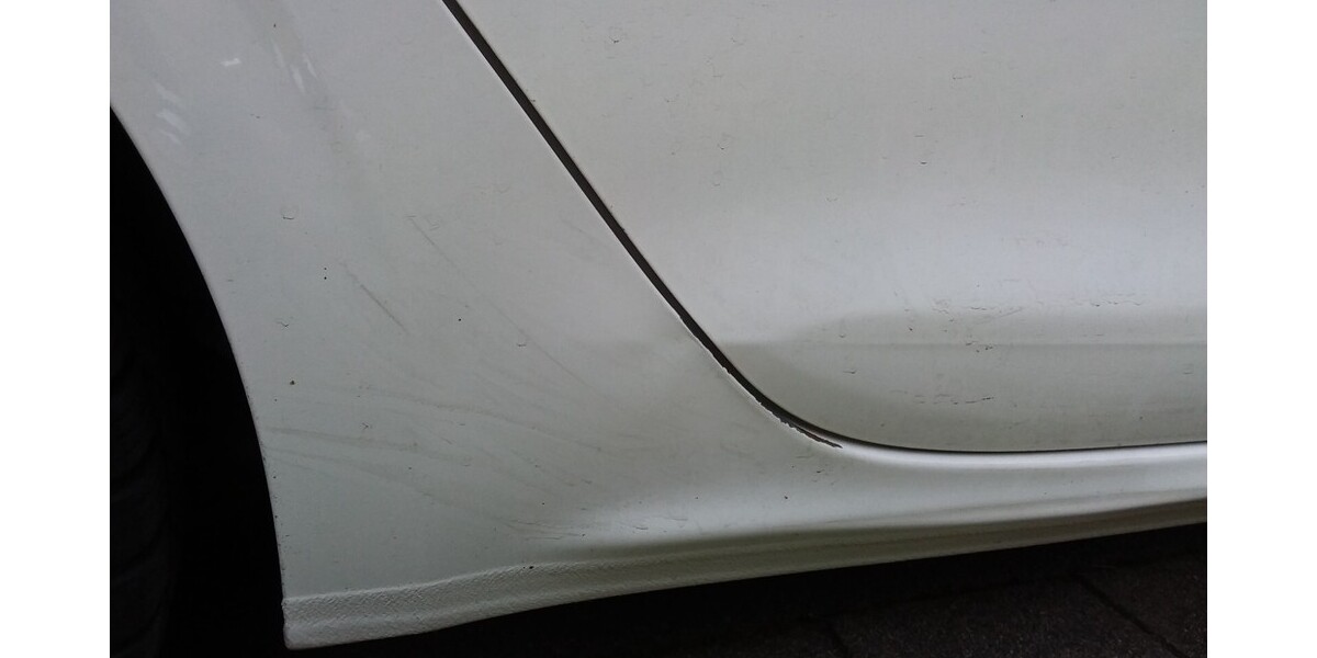 Peugeot 208 79.800 km 4.950 &euro; Neu-Isenburg 63263