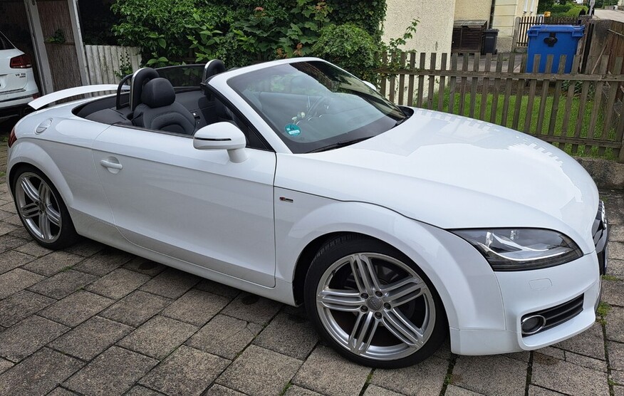 Audi TT Roadster 150.000 km 15.600 € Burghausen 84489