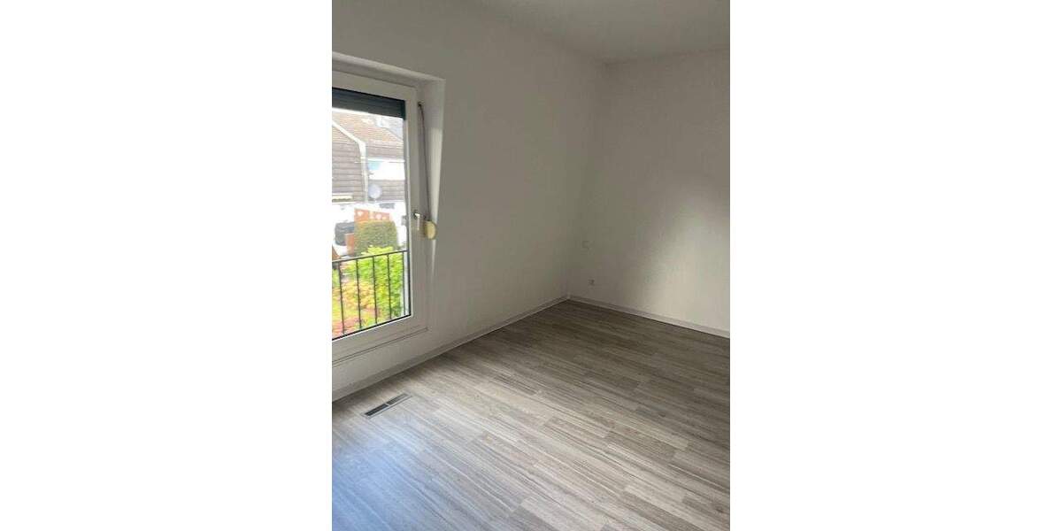 Reihenmittelhaus Delmenhorst Brendel/Adelheide - 4 Zimmer, 78 m&sup2;, 206.000&euro; | Angebot:25669907