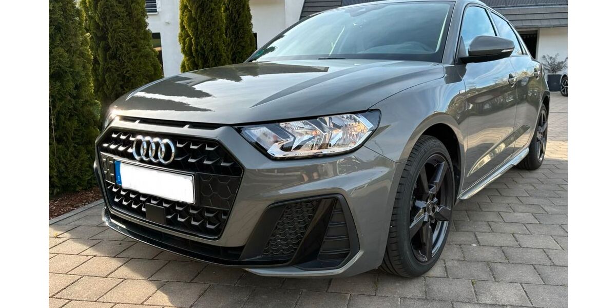 Audi A1 10.000 km 22.500 &euro; Treuchtlingen 91757