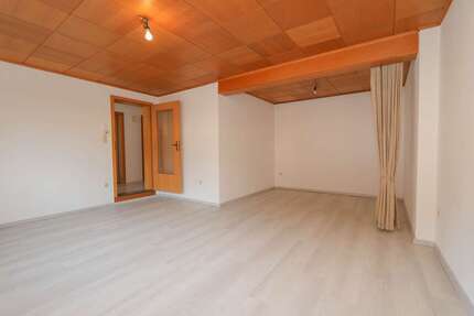 Wohnung Korschenbroich - 2 Zimmer, 68 m&sup2;, 480&euro; | Angebot:26344175