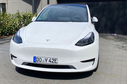 Tesla Model Y 29.000 km 30.900 &euro; Dortmund 44227